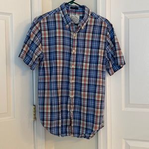 St. John’s Bay casual button down tshirt (S)